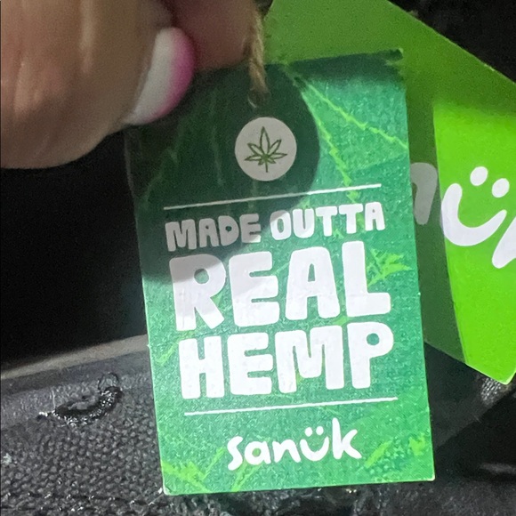 Sanuk Men's Black Slip-On Loafers - Picture 4 of 4